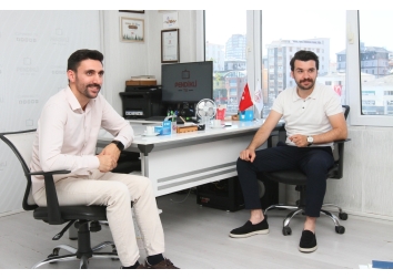 Genç PESİAD Yönetimi ve teşkilatlanma birimi olarak; Samet ÖVÜÇ - Pendikli TV'yi ziyaret ettik.