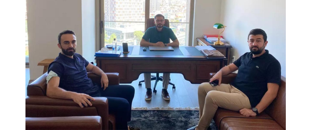 Yönetim Kurulu Üyemiz Yunus Emre Özbek’i Ofisinde Ziyaret Ettik