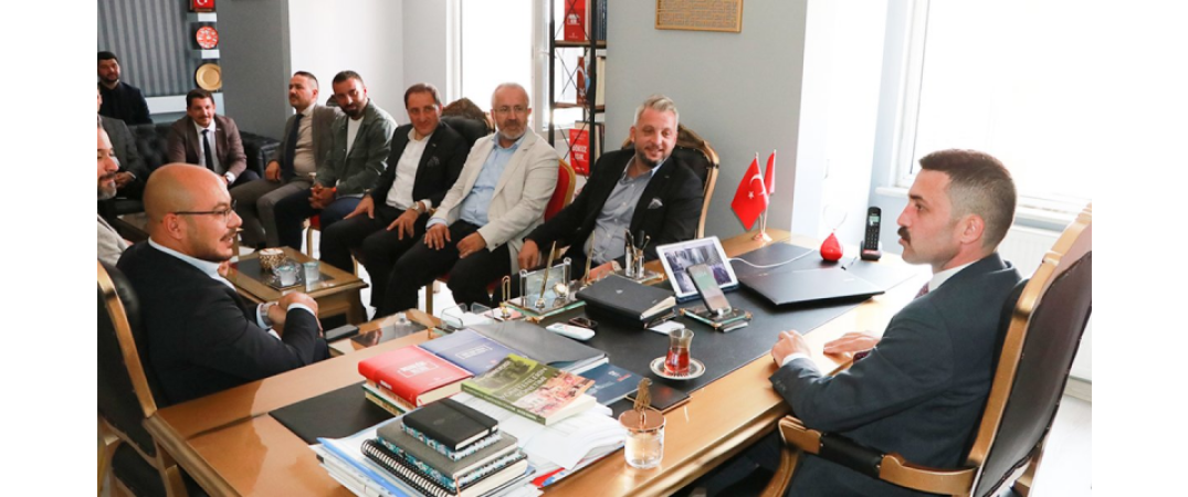 MHP Pendik İlçe Başkanlığı’na seçilen Sn. Kerim KAYA’ya hayırlı olsun ziyaretinde bulunduk.