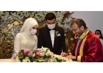 Genç PESİAD Yönetim Kurulu Üyemiz Yusuf Zorlu nun Düğününe Katılım Sağladık