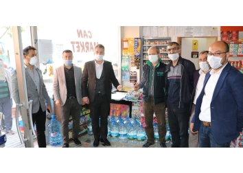 PESİAD Olarak, Üyelerimizin Desteği İle Çeşitli Mahallelerimizin Bakkallarında Bulunan Veresiye Defterlerini Kapattık