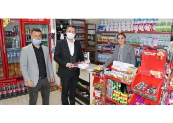 PESİAD Olarak, Üyelerimizin Desteği İle Çeşitli Mahallelerimizin Bakkallarında Bulunan Veresiye Defterlerini Kapattık