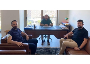 Yönetim Kurulu Üyemiz Yunus Emre Özbek’i Ofisinde Ziyaret Ettik