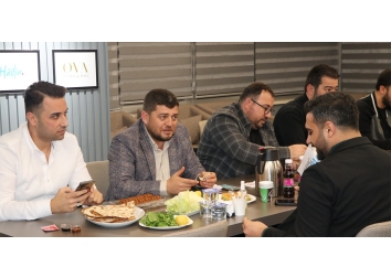 Genç PESİAD Üyelerimizin Katılımıyla Urfa Sıra Gecesi Organizasyonu