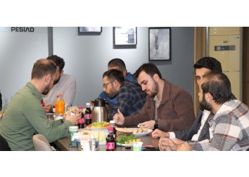 Genç PESİAD Üyelerimizin Katılımıyla Urfa Sıra Gecesi Organizasyonu