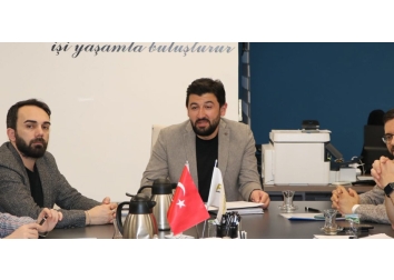 Genç PESiAD Yönetim Kurulu Başkanımız Sn. Cüneyt BATTAL öncülüğünde, haftalık Yönetim Kurulu toplantımızı gerçekleştirdik.