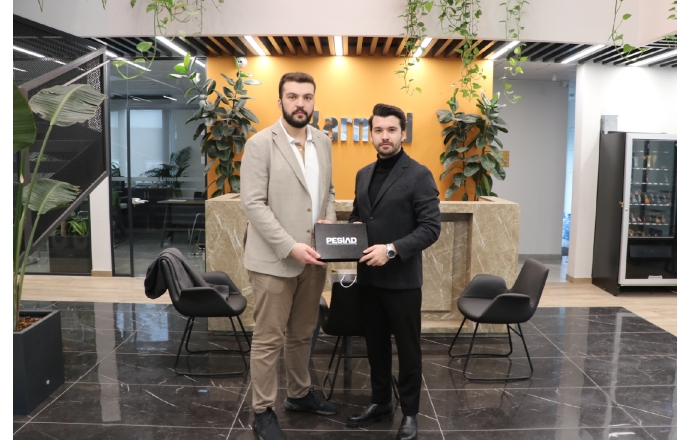 Karmod firma sahibi Sn. Ensar ÇANKAYA’yı ziyaret ederek firmasını yerinde inceledik.