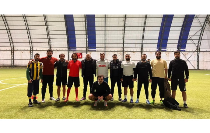 Haftalık HalıSaha Etk