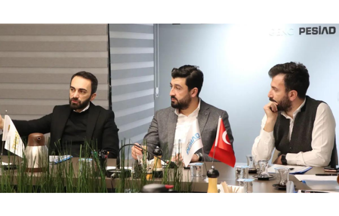 Genç PESİAD Haftalık Yönetim Kurulu Toplantımızı Gerçekleştirdik.