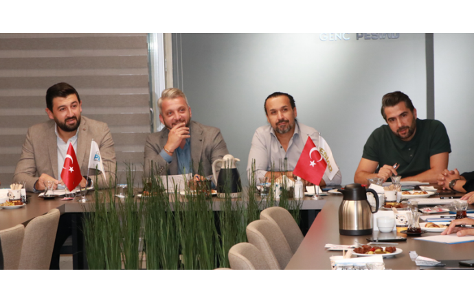 PESİAD & Genç PESİAD Yönetim Kurulları ve Sektörler Kurulu Yönetimleri’mizin katılımlarıyla toplantı gerçekleştirildi.