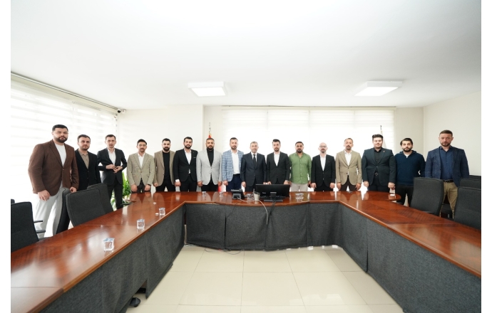 Genç PESİAD Yönetimi olarak Pendik Belediye Başkanı Sn.Ahmet CİN'e ziyarette bulunduk.