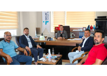 Pendik İşkur Müdürü Serap Dilaver e İade-i Ziyarette Bulunduk