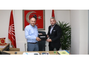 CHP Pendik İlçe Başkanlığı’na seçilen Sn. Niyazi GÜNERİ’ye hayırlı olsun ziyaretinde bulunduk.