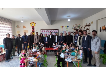 Oyuncak Kardeşliği Projesi”mizin 6’ncısını Mardin’in Midyat ilçesinde tamamladık.