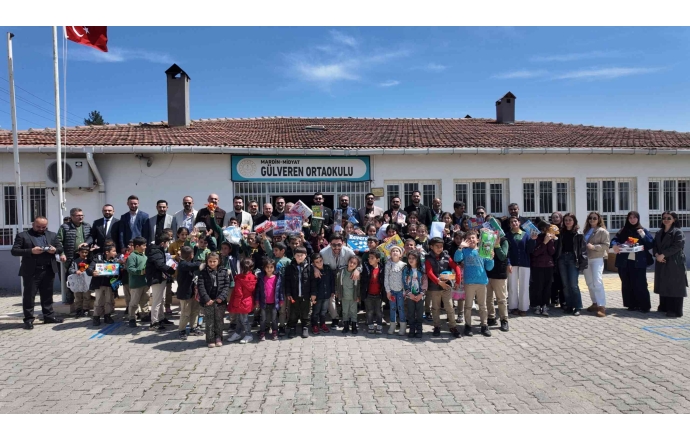 Oyuncak Kardeşliği Projesi”mizin 6’ncısını Mardin’in Midyat ilçesinde tamamladık.